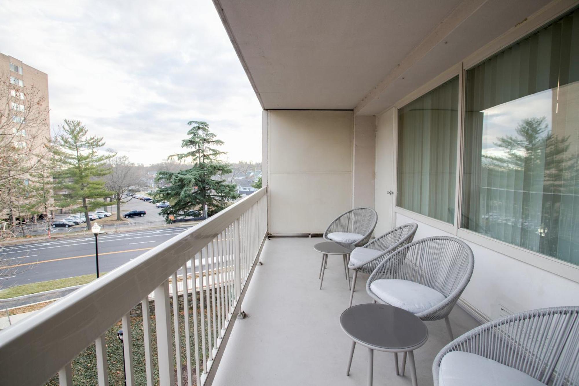 Sensational Condominium @Crystal City アーリントン エクステリア 写真