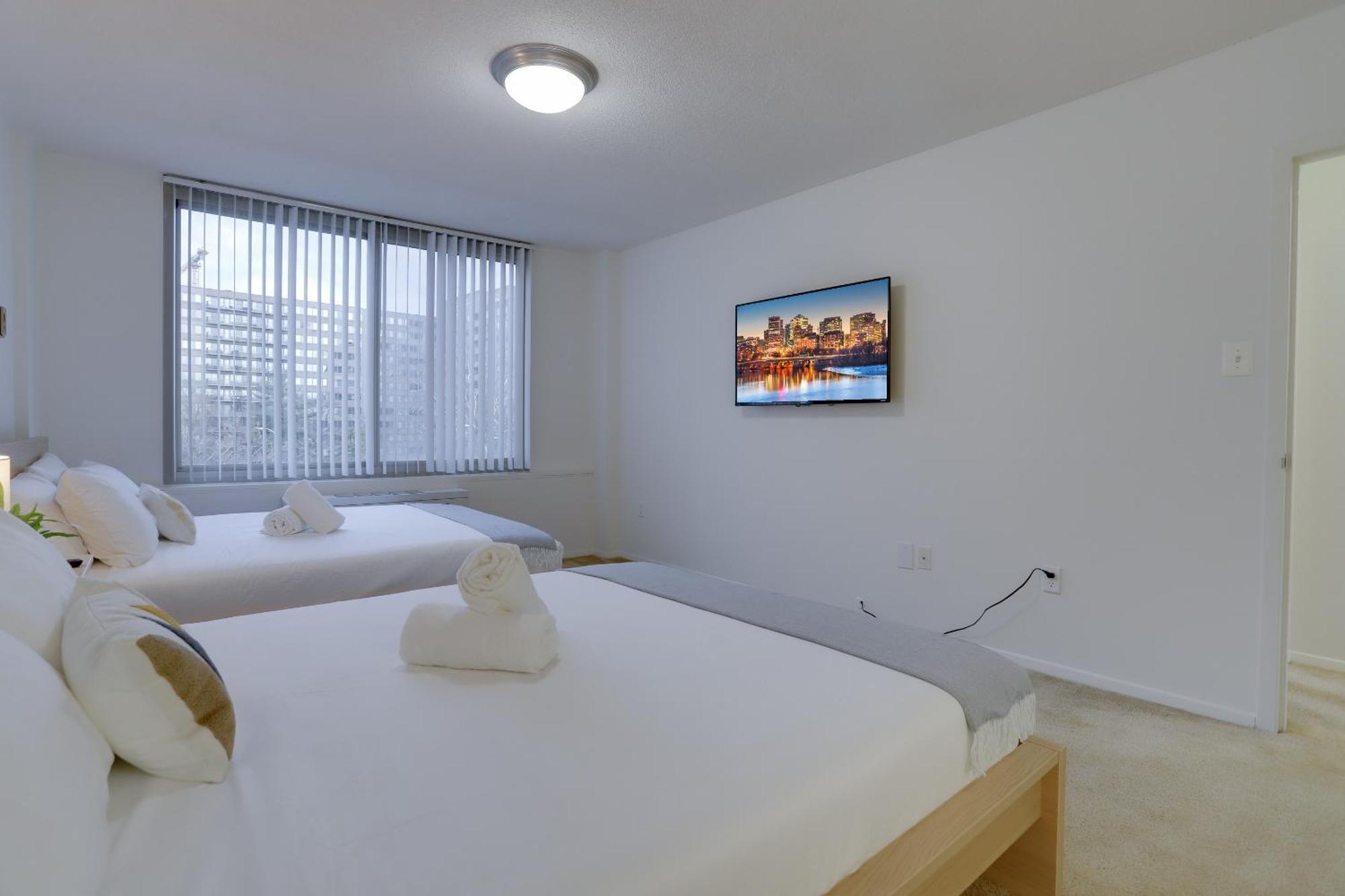 Sensational Condominium @Crystal City アーリントン エクステリア 写真
